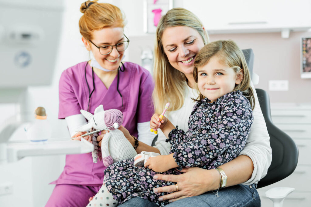 Kinderbehandlung | Zahnarztpraxis in Rietberg